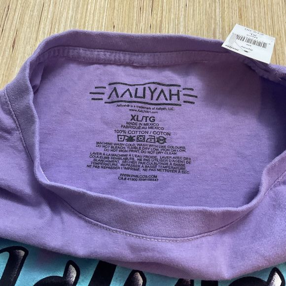 Aaliyah Purple Lavender Multi Color Spray Paint Look Short Sleeve XL Brand New - Picture 4 of 5